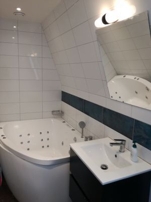 Fint hus i Visby innerstad med 5 sovrum - Bild 6