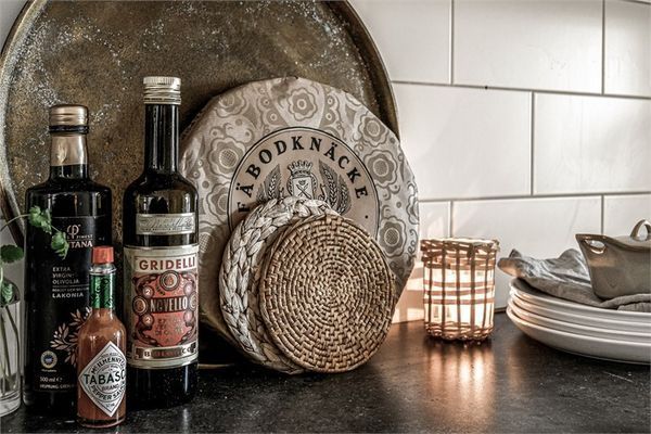 Centralt och ljusa lägenhet i Visby med egen entré - Bild 11