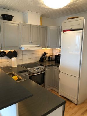 Kyl och frys, kaffebryggare, vattenkokare och brödrost