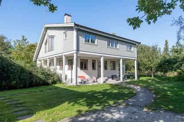 Tre hus i Tofta, 14 bäddar, 500 m till strand