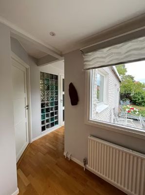 Centralt, promenadväg till Ringmuren och old town. - Bild 14