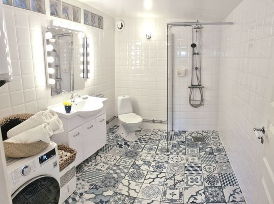 Idylliskt boende för stora grupper/arbetare - Bild 20