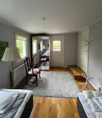 Centralt, promenadväg till Ringmuren och old town. - Bild 17