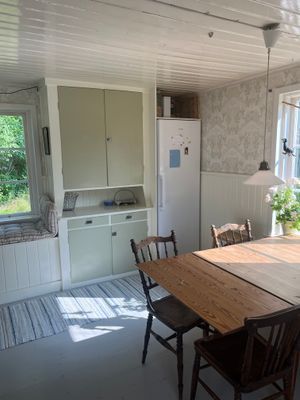Lantlig torpidyll med saltvattenpool - Bild 35