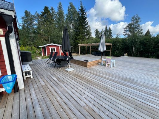 Trevlig stuga nära sjö med egen pool - Bild 28