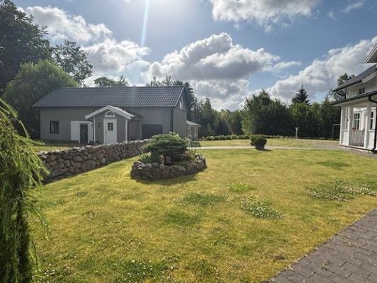 Hyr denna stuga i Markaryd på 75 m². 2-4 sängplatser. Från 5 500 kr per vecka. Se bilder och tillgänglighet här.