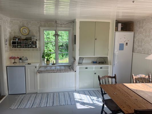 Lantlig torpidyll med saltvattenpool - Bild 34