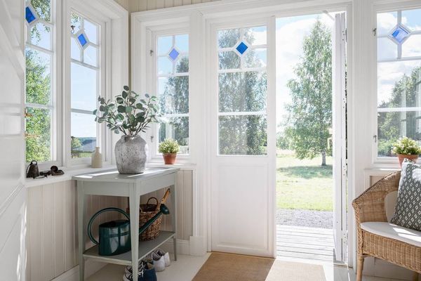 Bild 3 på Vackert hus vid idylliska Väddö kanal