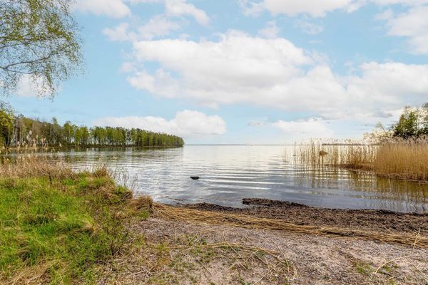 Mysig stuga vid stranden - Bild 27