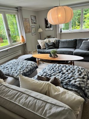 Idyllisk sommarhus med havsutsikt - Bild 30