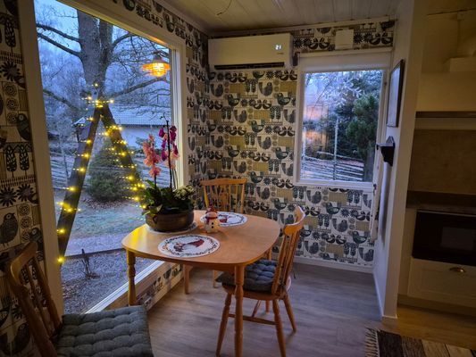 Sjönära avkoppling intill skogsbrynet - Bild 6