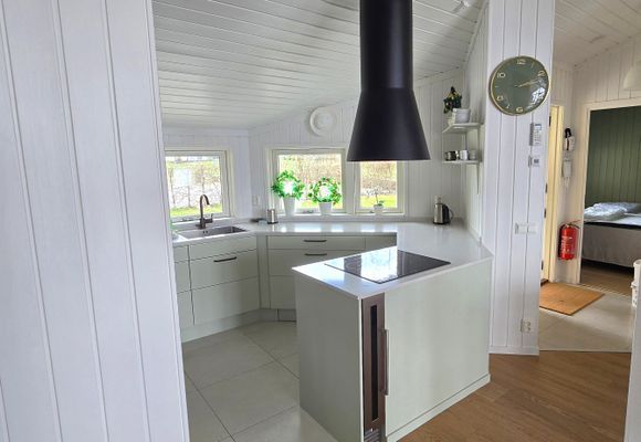 Fin Stuga på sjötomt 6+2 (& 2+2) vid Ringsjöstrand - Bild 12