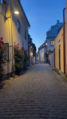 Hyr denna stuga i Tofta på 23 m². 2-4 sängplatser. Från 7 000 kr per vecka. Se bilder och tillgänglighet här.