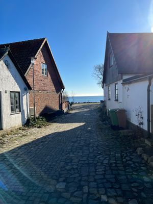 Smakfullt 1870-talshus i gamla delen av Skillinge - Bild 25