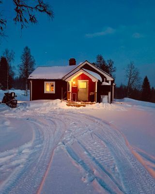 Bild 3 på Bo med sjö- och fjällutsikt – året runt äventyr!
