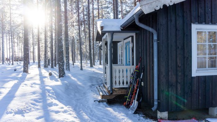 Rymlig 4p stuga med öppen spis i badort - Bild 17