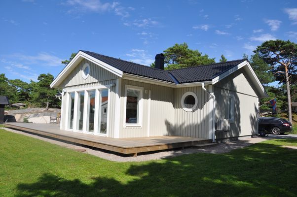Hus på Resö Bohuslän nära havet
