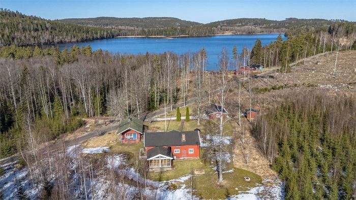 Bild 4 på Nackeloftet - en mysig timmerstuga i Dalsland