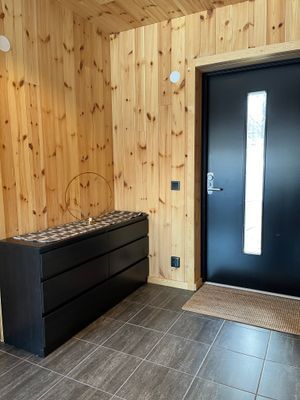 Nybyggd fjällstuga precis vid längdspår. - Bild 35
