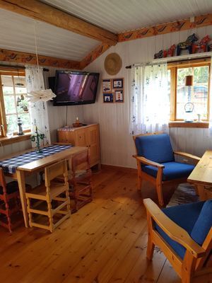 Trevlig timrad stuga vid havet i Höga kusten - Bild 8