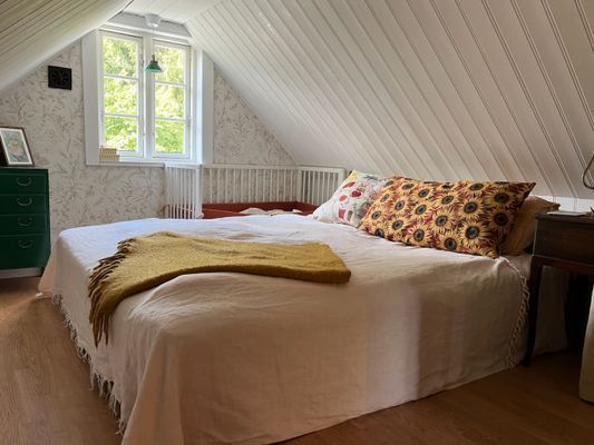 Stuga med bastu och privat å-tomt på Österlen - Bild 12