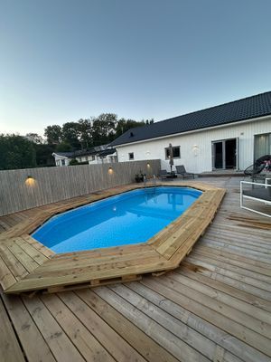 Nybyggd villa med pool nära havet och Göteborg - Bild 17