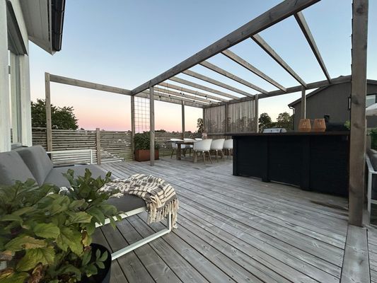 Nybyggd villa med pool nära havet och Göteborg - Bild 19