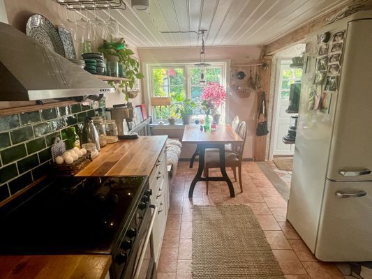 Stuga med bastu och privat å-tomt på Österlen - Bild 11