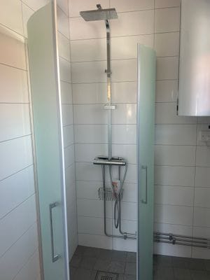 Strandnära gäststuga - Bild 8