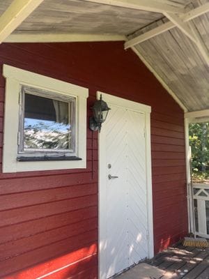 Stuga med egen brygga - Bild 10