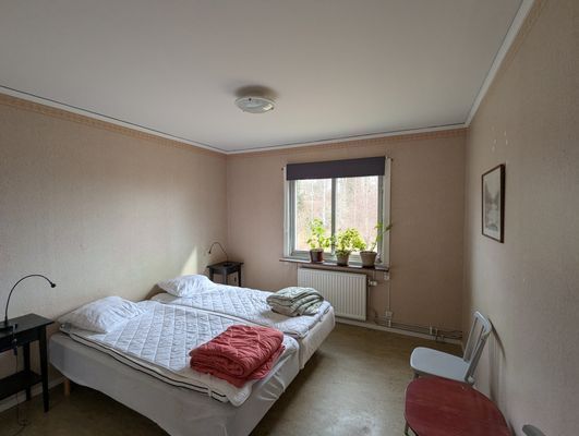 Lägenhet i tvåfamiljshus i Berga - Bild 9