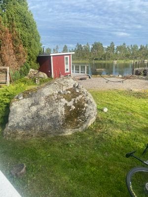 Bild 3 på Stuga med egen brygga
