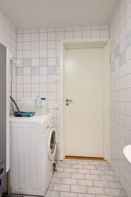 Sjönära fritidshus i lugna omgivningar - Bild 19