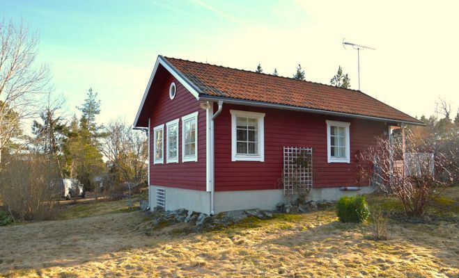 Dalsala Bullandö. Soligt läge nära bad och natur