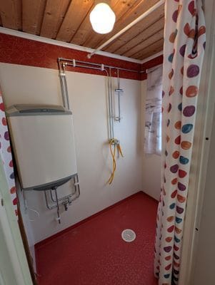 Dusch i gäststugan