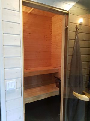 Bastun med plats för 4-6 personer