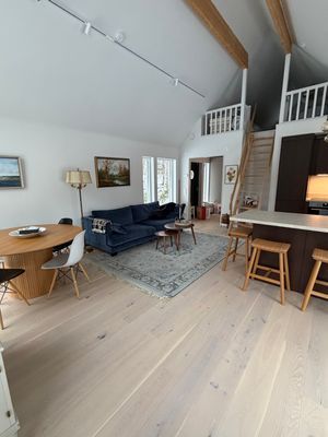 Nybyggd stuga, charmigt läget och nära till havet. - Bild 11