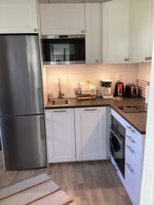 Hyr denna stuga i Klintehamn på 26 m². 2 sängplatser. Pris ej tillgängligt. Se bilder och tillgänglighet här.
