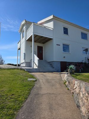 Villa Piren med havsutsikt och vy över vrångö