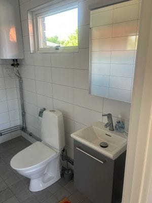 Strandnära gäststuga - Bild 9