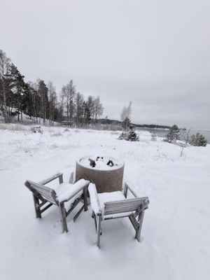 Modern, sjönära stuga med en glimt av Vänern - Bild 39