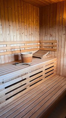 Lantlig pärla med bastu, spabad och naturnära läge - Bild 82