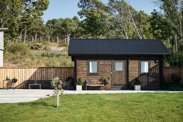 Litet mysigt hus vid havet 1 mil norr om Visby