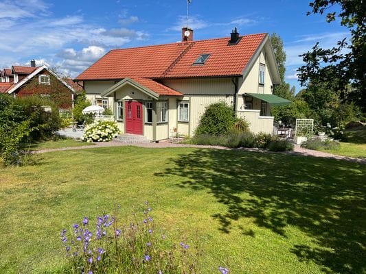Villa m vedeldad bastu, skärgård, Resarö, Vaxholm - Bild 37
