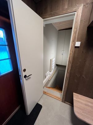 Nyrenoverad med västervy vid längdspåret (Aöv) - Bild 7