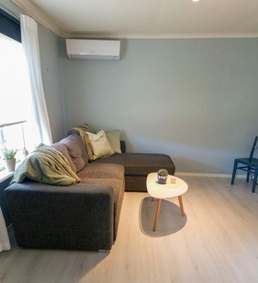 Hyr denna stuga i Kramfors på 45 m². 4 sängplatser. Från 5 000 kr per vecka. Se bilder och tillgänglighet här.