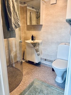 Boende med utomhuspool och bastu - Bild 10