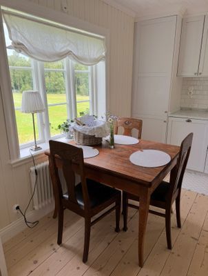 Privat sekelskiftespärla med pool och tennisbana - Bild 25