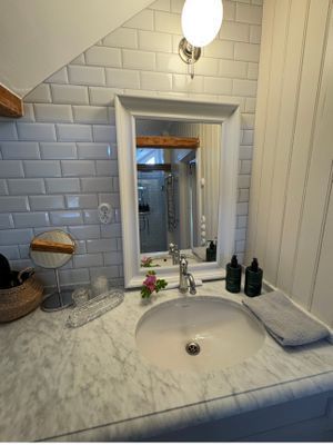 Privat sekelskiftespärla med pool och tennisbana - Bild 57