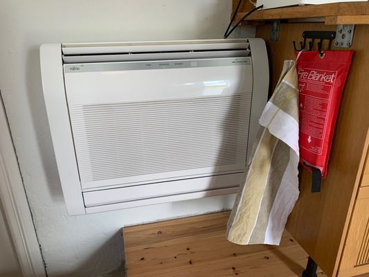 Charmig lantlig stuga med air condition. - Bild 17